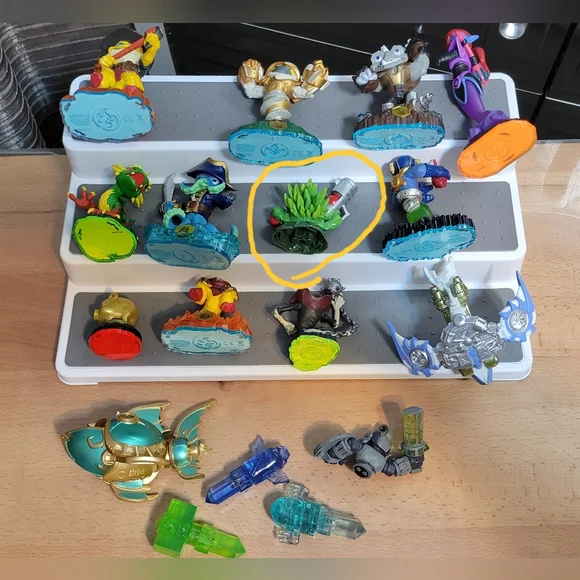 17 Pieces Skylanders Bundle Giants, Trap Team, SuperChargers, SWAP FORCE LOOSE - Picture 8 of 16